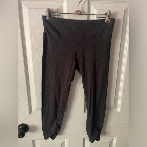 Calvin Klein Performance Leggings Women  Size Small Cropped Gray Pants - Picture 3 of 3